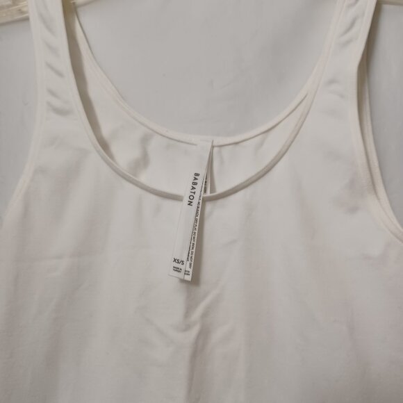 ARITIZIA BABATON WOMEN'S TANK TOP WHITE STRETCH MATERIAL - Picture 8 of 9